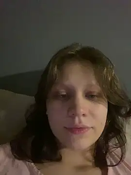 Snapshot of Lunliss chatting on September 27, 2025, 9:53 pm Lunliss online show from September 27, 2025, 9:53 pm