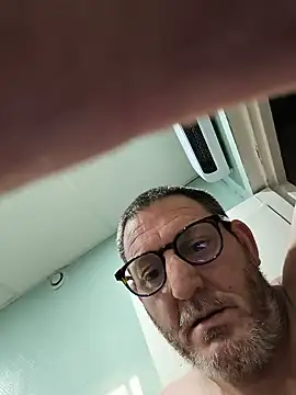 abellabricot online show from April 24, 2026, 5:37 pm