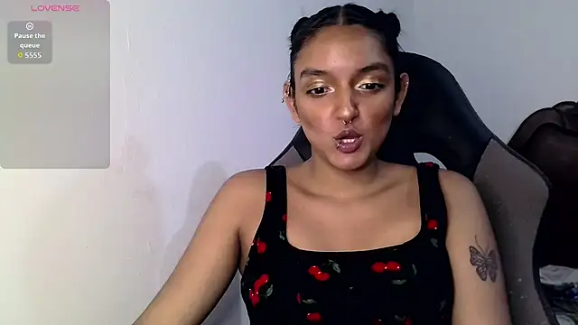 Ari 20  online show from October 7, 2025, 10:29 pm