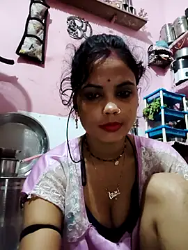 Snapshot of Cut_ragni chatting on October 29, 2025, 11:50 pm Cut ragni online show from October 29, 2025, 11:50 pm