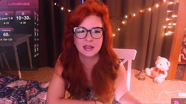 Snapshot of Crystal2207 chatting on July 17, 2026, 1:12 am Crystal2207 online show from July 17, 2026, 1:12 am