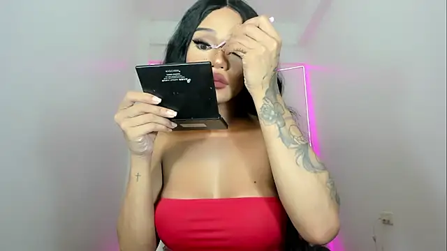 DazzlingDivaLiza online show from April 14, 2026, 1:44 am