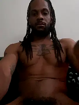 Snapshot of Taydagr8 chatting on November 14, 2025, 12:04 pm Taydagr8 online show from November 14, 2025, 12:04 pm