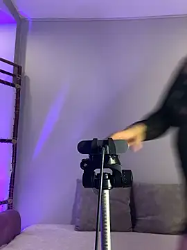 Snapshot of Dakota_Mars chatting on February 19, 2026, 8:05 pm Dakota Mars online show from February 19, 2026, 8:05 pm