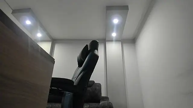 Dakota Mars online show from March 28, 2026, 8:08 pm