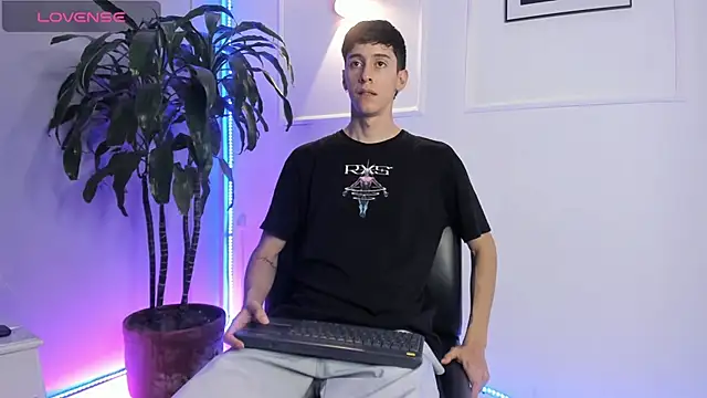 Jhon snow22 online show from November 12, 2025, 2:01 am