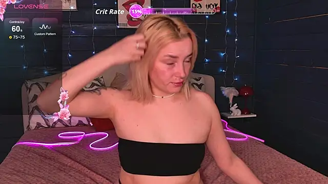 Crystal Jull online show from April 2, 2026, 11:24 pm