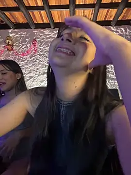 kaori 77 online show from February 15, 2026, 4:09 am