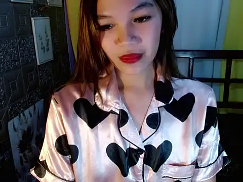 gorgeouswella online show from June 4, 2026, 7:20 pm
