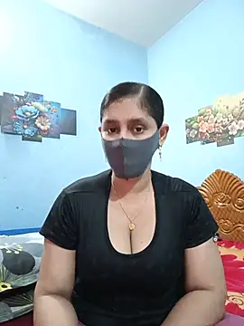 Cute Faria online show from May 19, 2026, 1:00 am