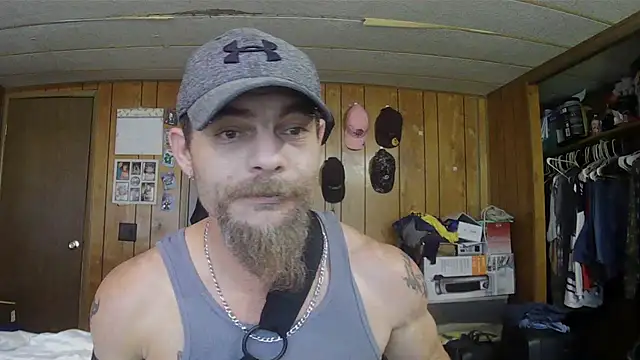 JohnnyBaby85 online show from August 9, 2026, 8:47 pm