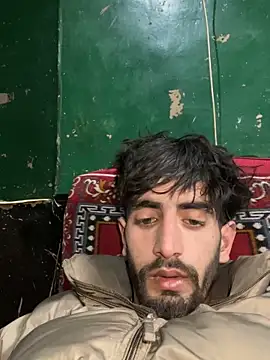 lyath3245 online show from February 18, 2026, 8:32 am