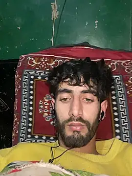 lyath3245 online show from February 19, 2026, 5:31 pm