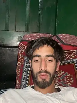 lyath3245 online show from April 8, 2026, 6:30 pm