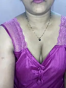 Snapshot of sneha_bebo chatting on May 27, 2026, 4:04 pm sneha bebo online show from May 27, 2026, 4:04 pm
