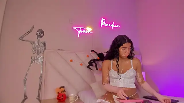  wendy x online show from November 1, 2025, 11:34 am