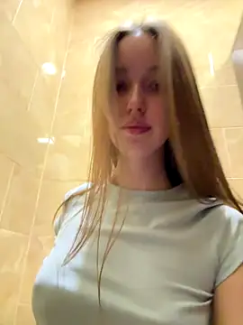 ElliRose online show from September 10, 2025, 7:08 am