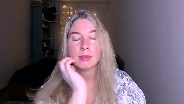 Snapshot of NancySanders chatting on April 18, 2026, 8:31 pm NancySanders online show from April 18, 2026, 8:31 pm
