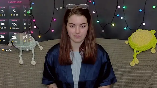 ElzaBlis online show from January 11, 2026, 3:28 pm