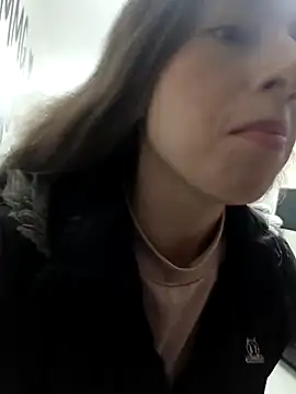 VioletaNova online show from March 21, 2026, 11:37 am