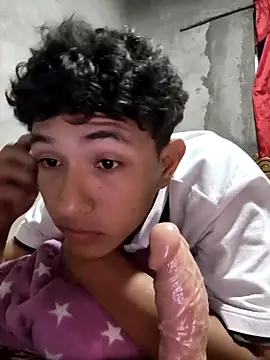 MattBroddy online show from November 18, 2025, 12:16 am