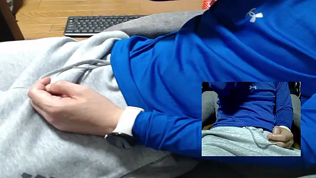 Yasu2000 online show from April 27, 2026, 1:36 am