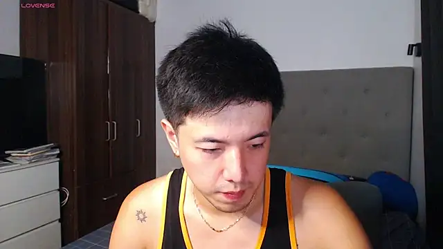 Snapshot of Addictiveboi chatting on March 3, 2026, 6:41 am Addictiveboi online show from March 3, 2026, 6:41 am