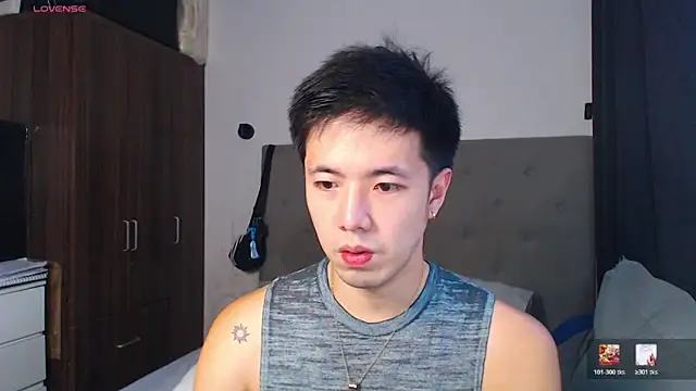 Snapshot of Addictiveboi chatting on April 14, 2026, 5:46 am Addictiveboi online show from April 14, 2026, 5:46 am