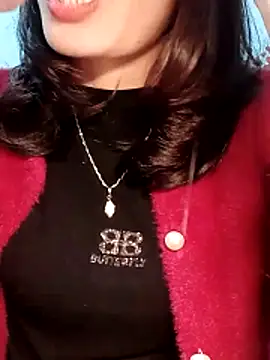 Hinna x online show from February 19, 2026, 3:24 am