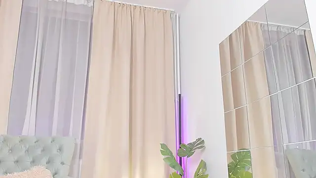 Snapshot of _xhotbaby chatting on March 21, 2026, 5:12 am xhotbaby online show from March 21, 2026, 5:12 am