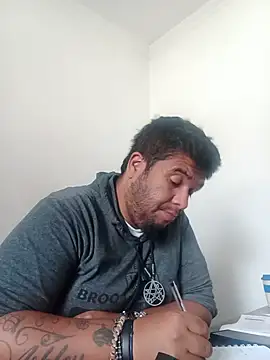 Snapshot of Rolo-Sumiso chatting on June 10, 2026, 1:54 pm Rolo-Sumiso online show from June 10, 2026, 1:54 pm
