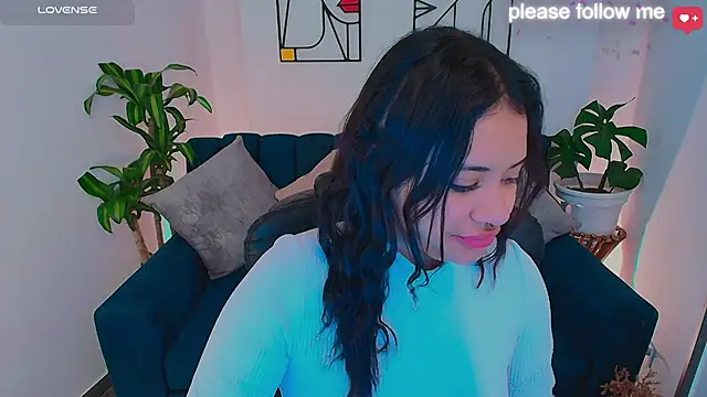 nicemiiaa7  online show from March 19, 2026, 7:23 am