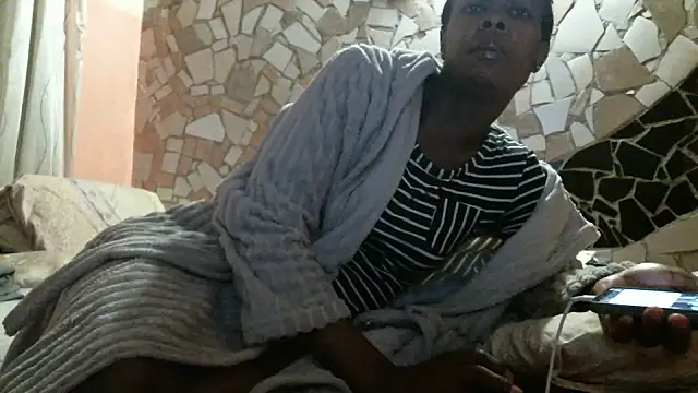 Snapshot of Pretty_miss_devilxxx35 chatting on May 21, 2026, 3:41 pm Pretty miss devilxxx35 online show from May 21, 2026, 3:41 pm