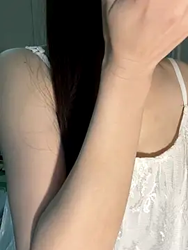 Dior baby online show from December 4, 2025, 12:53 am