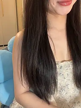 Dior baby online show from February 24, 2026, 2:31 am