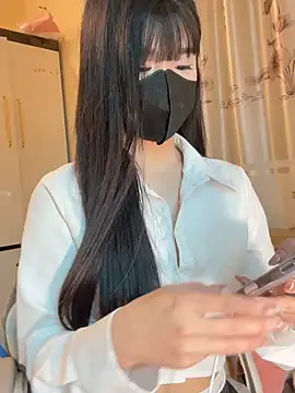 Dior baby online show from March 11, 2026, 3:23 am