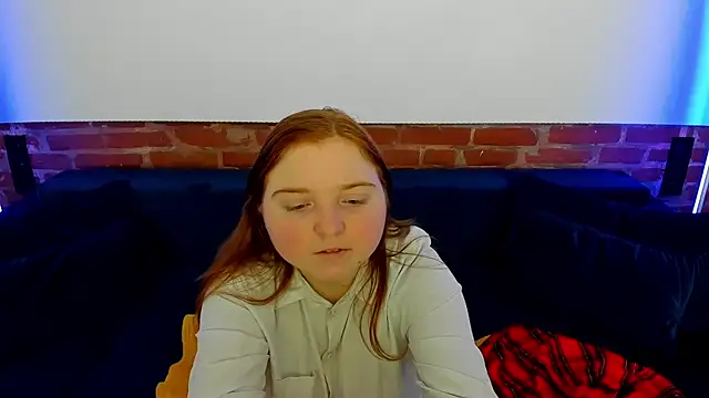 KattyRose8 online show from October 31, 2025, 6:47 am