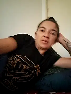 alinaalinutzq online show from September 20, 2025, 3:02 pm