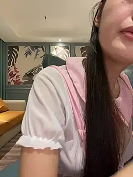 MengMeng0515 online show from June 25, 2026, 2:21 pm