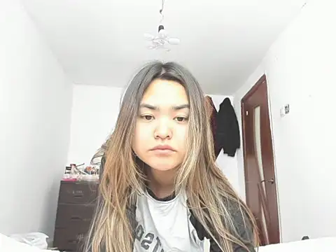 saika blush online show from February 17, 2026, 6:43 am