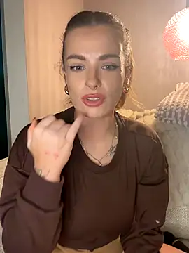 Snapshot of PiperPassionX chatting on October 18, 2025, 10:32 pm PiperPassionX online show from October 18, 2025, 10:32 pm