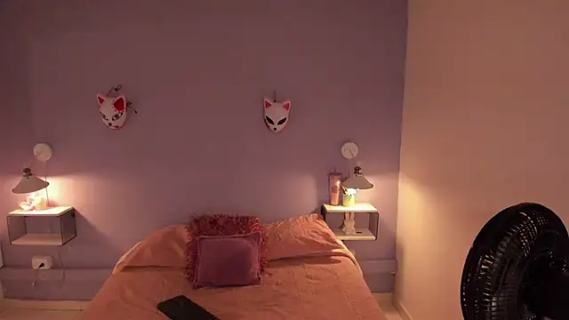 Snapshot of Zoe_Lynch_ chatting on September 23, 2025, 11:46 am Zoe Lynch online show from September 23, 2025, 11:46 am