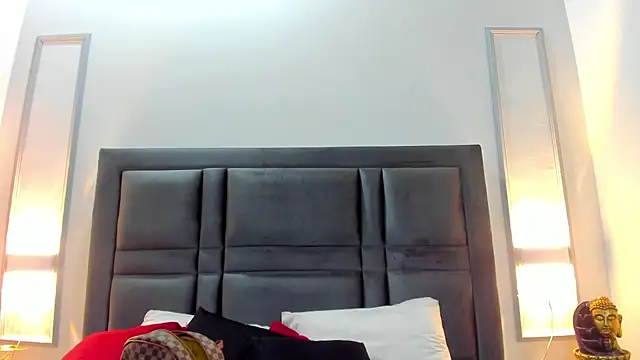 kathysmith19 online show from September 21, 2025, 11:12 am