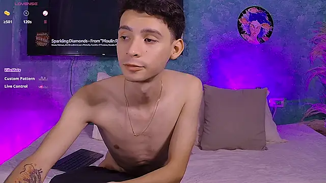 VicenteFerrer online show from November 15, 2025, 9:54 pm