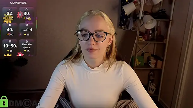 R0cket bunny online show from April 13, 2026, 1:00 am