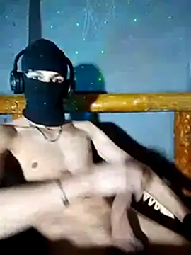 Snapshot of AnthonyDida chatting on December 17, 2025, 1:39 pm AnthonyDida online show from December 17, 2025, 1:39 pm