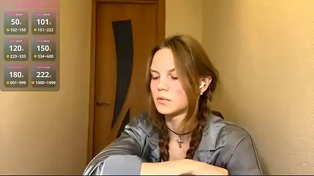 Snapshot of AudreyHammond chatting on September 13, 2025, 1:55 pm AudreyHammond online show from September 13, 2025, 1:55 pm