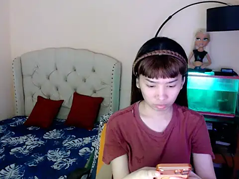 ShantalFoxxy  online show from February 17, 2026, 5:04 am