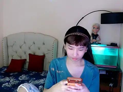 ShantalFoxxy  online show from March 23, 2026, 12:47 am