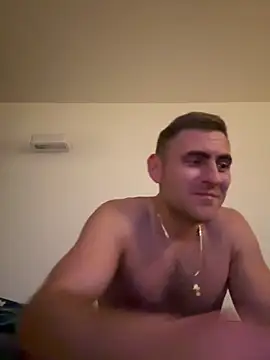 Snapshot of GOOPYlove chatting on January 5, 2026, 9:29 pm GOOPYlove online show from January 5, 2026, 9:29 pm